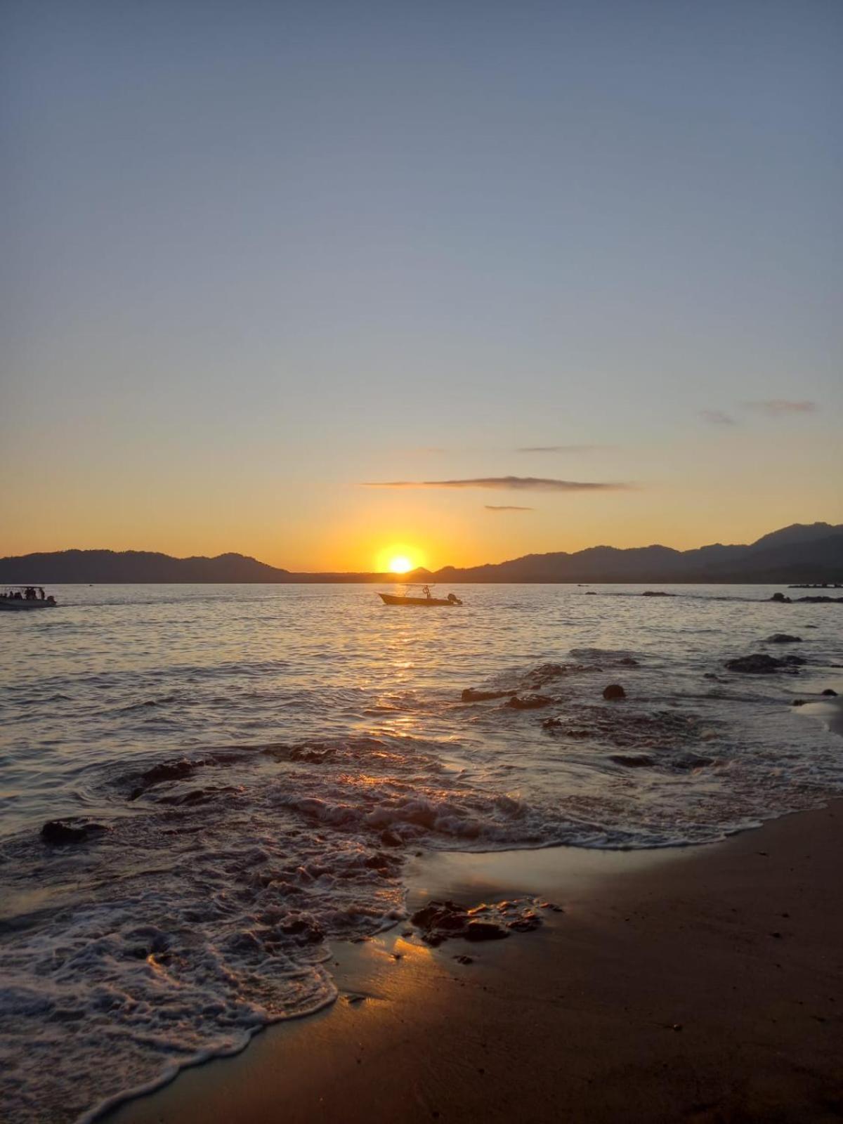 Luz De Estrella Studios Cabuya  Экстерьер фото